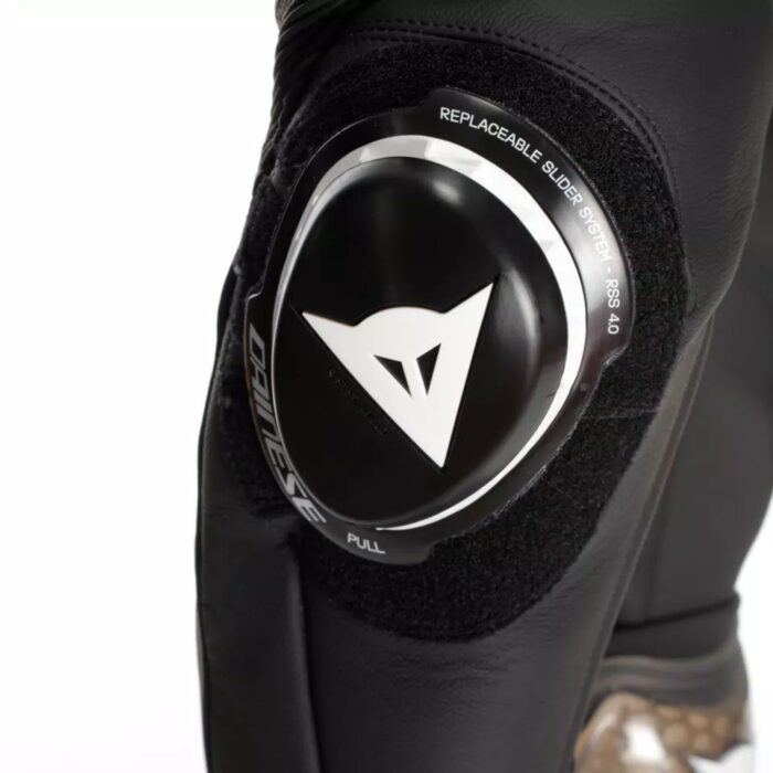 DAINESE DELTA 4 MEN LEATHER MOTORCYCLE PANTS