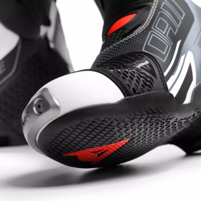 DAINESE TORQUE 4 AIR MEN SUMMER RACING AND ROAD BOOTS