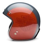 MOTORCYCLE HELMET WITH DOUBLE‑D‑RING CHIN STRAP