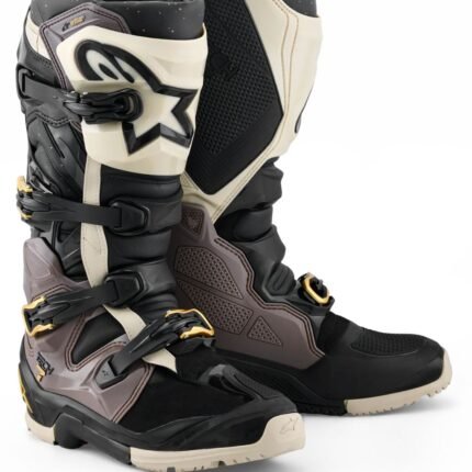 ALPINESTARS 2026 TECH 7 ENDURO DRYSTAR BOOTS BLACK DARK GRAY
